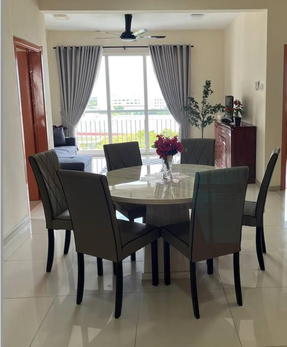 Homestay Ttdi Adina 710 Shah Alam,Sek 13,Msu,3Bedroooms 외부 사진